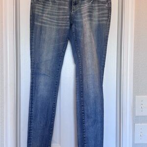 Buckle Women's Skinny Jeans in Blue